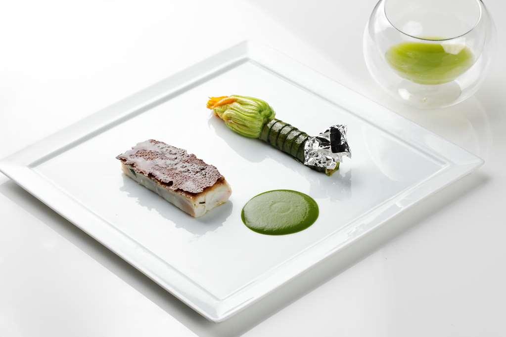 Bianca Relais, By R Collection Hotels Oggiono Restaurant bilde